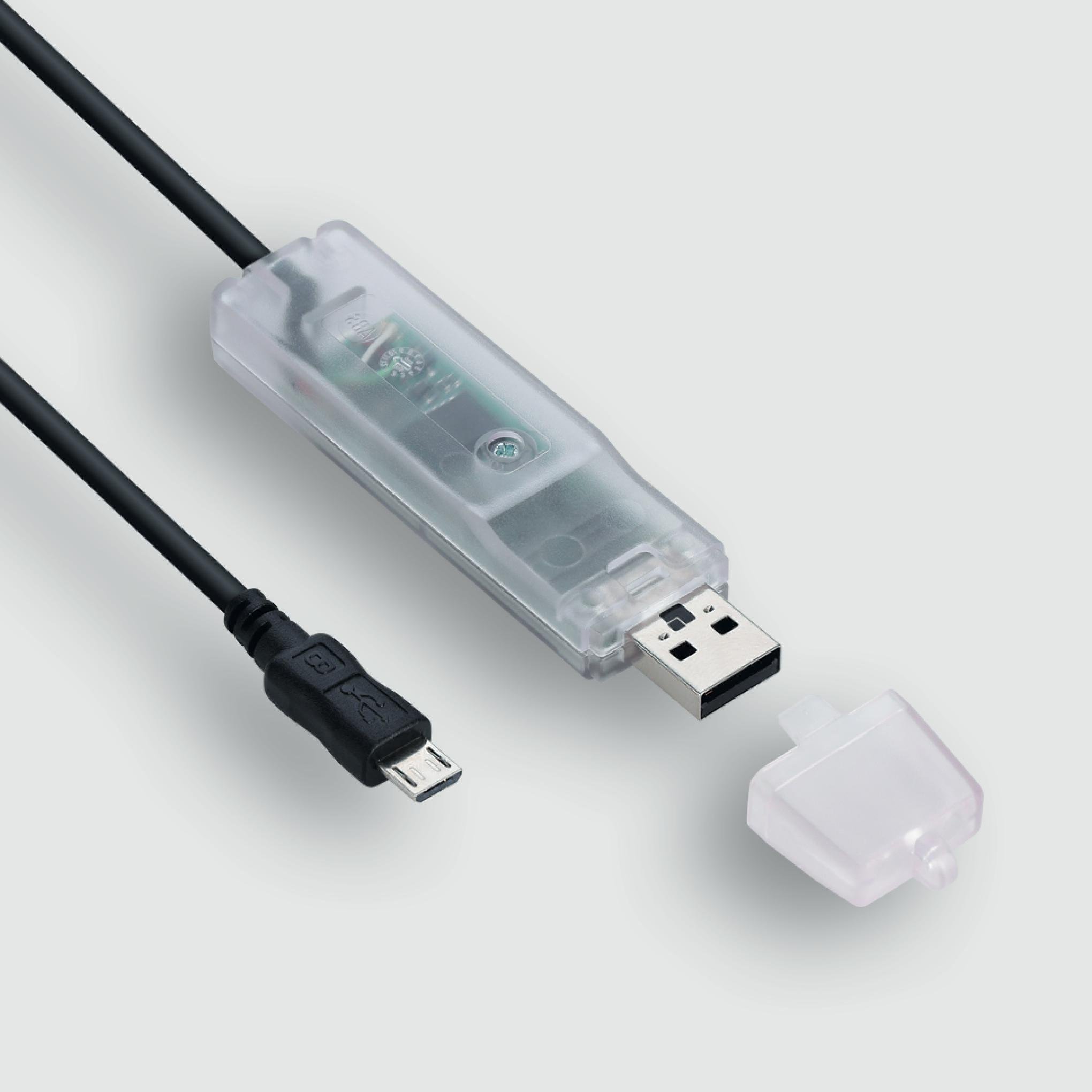 Accessoires liseuses Straße Tech Câble USB de charge et